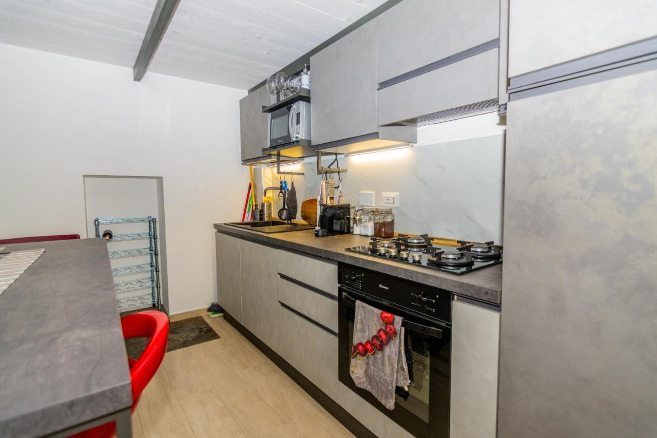 Industrial Loft -Center Of Turin- By Happyhostorino Apartment Luaran gambar